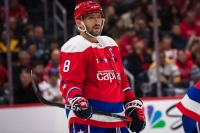 Александр Овечкин стал вторым хоккеистом в мире по числу забитых голов в НХЛ