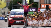 Марлен Ройссер одерживает победу на четвертом этапе Tour de France Femmes