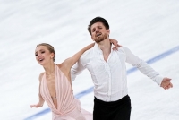 Степанова и Букин – чемпионы Спартакиады в танцах на льду