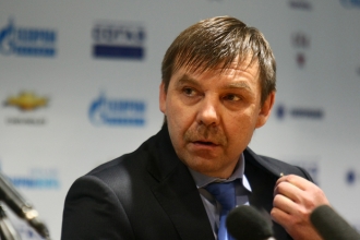Олег Знарок на пресс-конференции