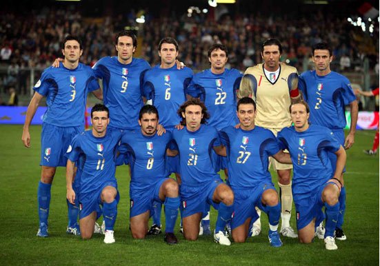 футболисты сборной италии фото геморрой болезнь