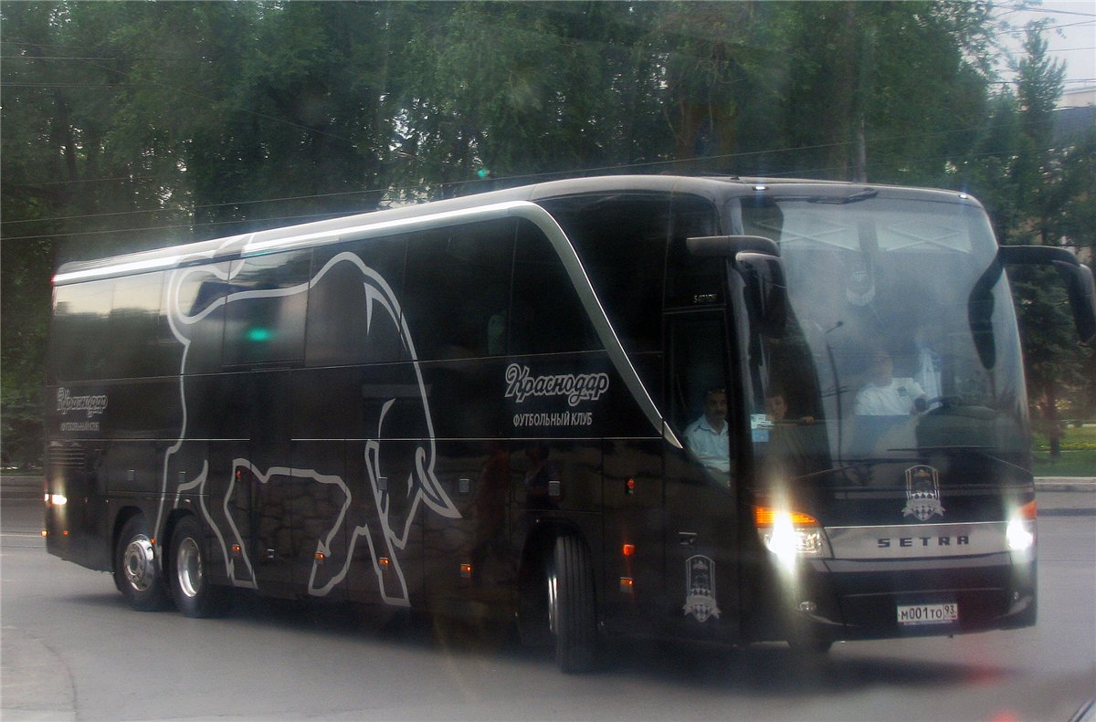 клубные автобусы
